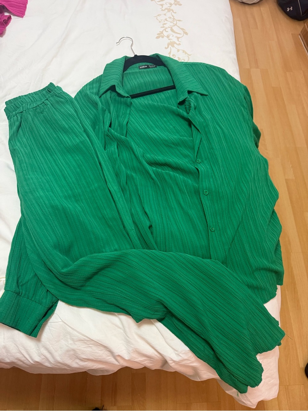 SHEIN Green Pleated Button-Down Jumpsuit Set
